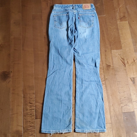 Levi's jeans, boot cut, woman's size 5L - Picture 3 of 5